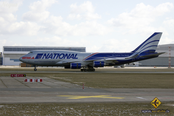 Boeing 747-428M(BCF)
